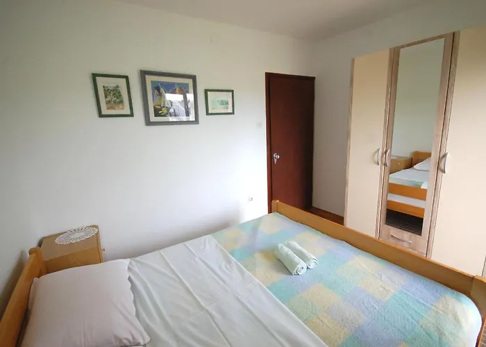 Stefani By El-pi Tours Διαμέρισμα